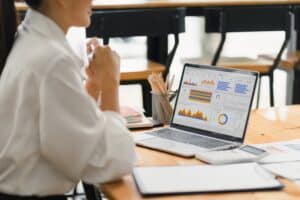 Woman analysing KPI
